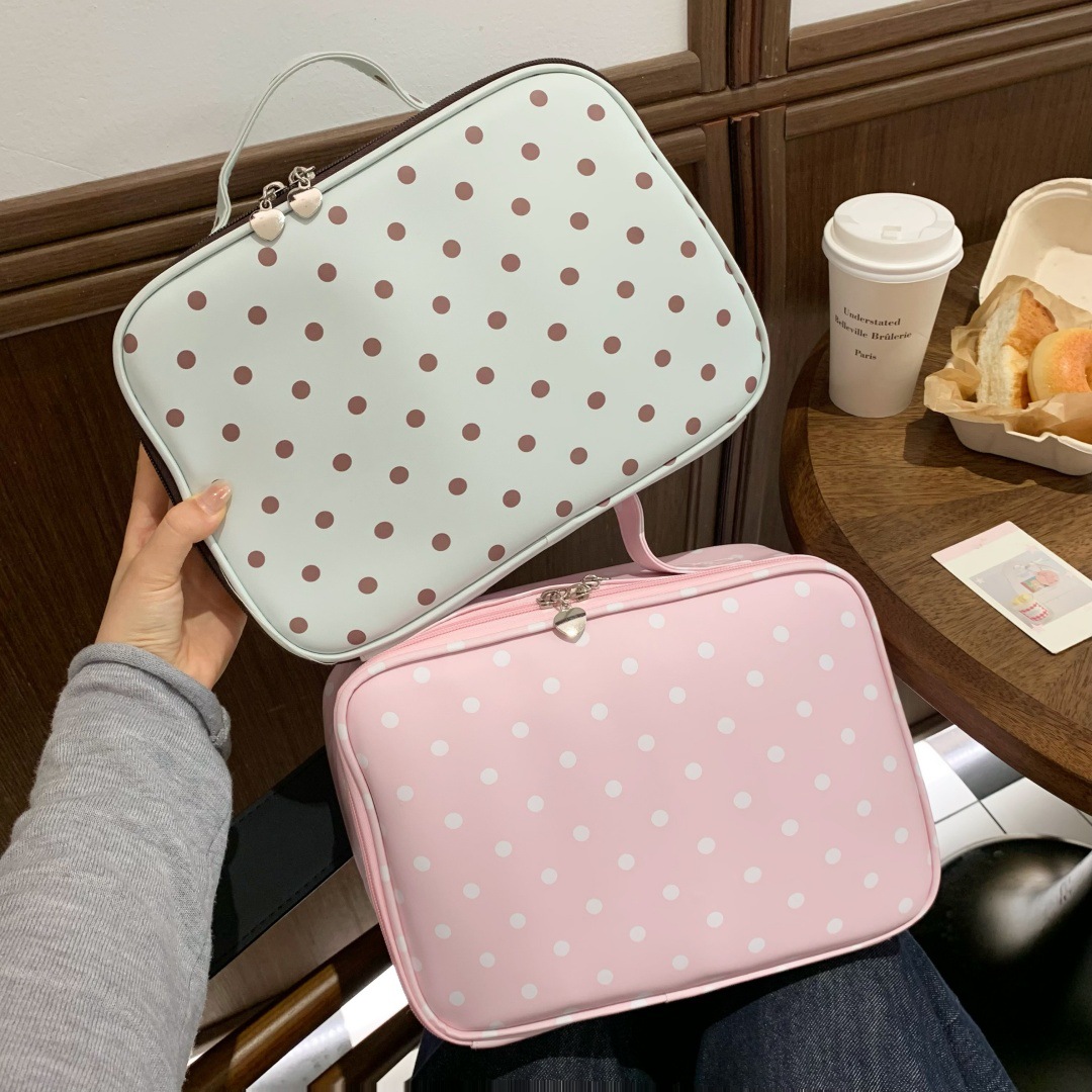 Luxurious Polka-Dot Water-Resi - Luxury Skincare Containers 评论和价格